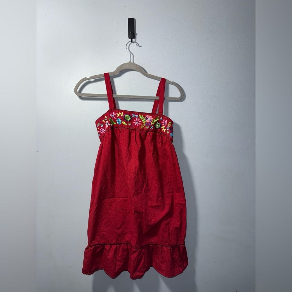 Xhileration women’s Red Strappy floral Embroidered ruffle bottom mini M boho